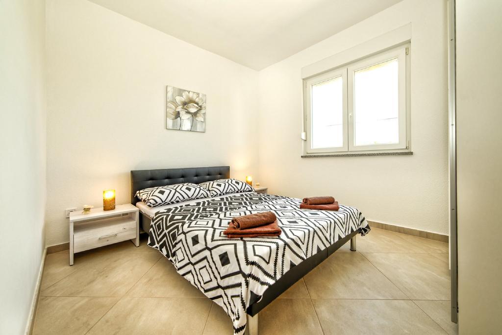 Apartment Una Pula Extérieur photo